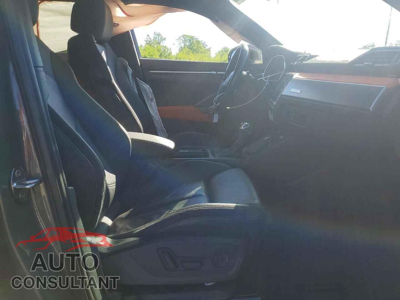 AUDI Q3 2019 - WA1EECF39K1066760