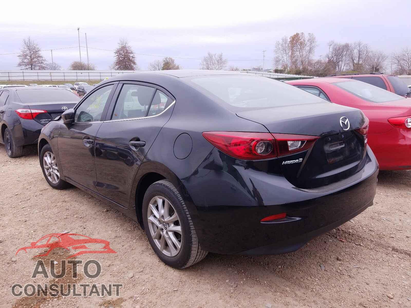 MAZDA 3 2017 - 3MZBN1U76HM103629