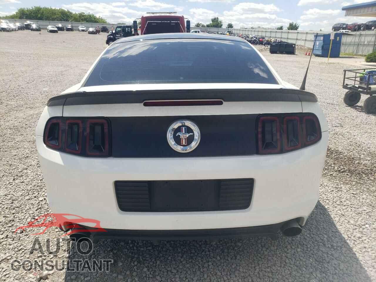 FORD MUSTANG 2012 - 1ZVBP8CU1C5253575