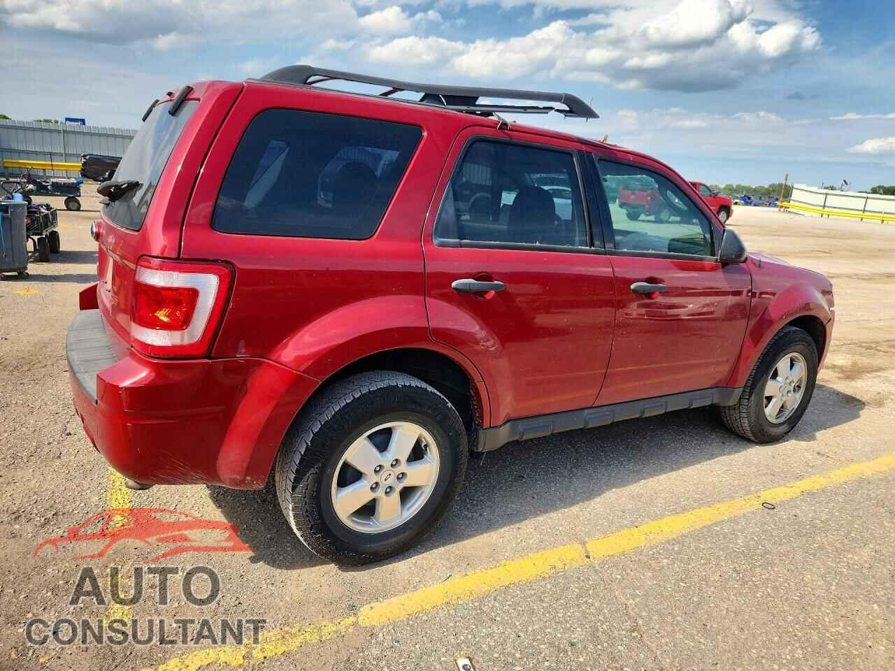 FORD ESCAPE 2011 - 1FMCU0C76BKB84034