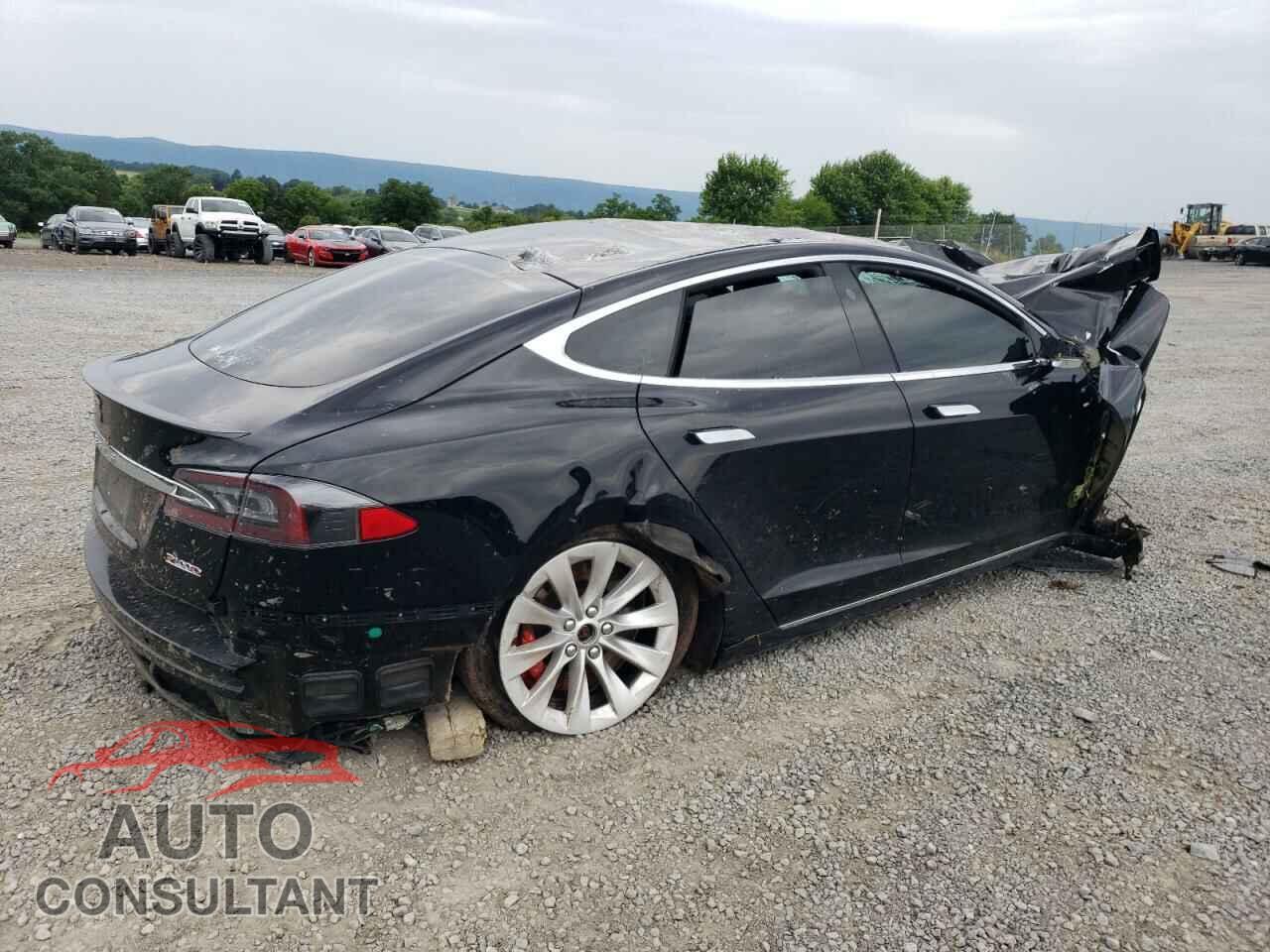 TESLA MODEL S 2018 - 5YJSA1E41JF297810