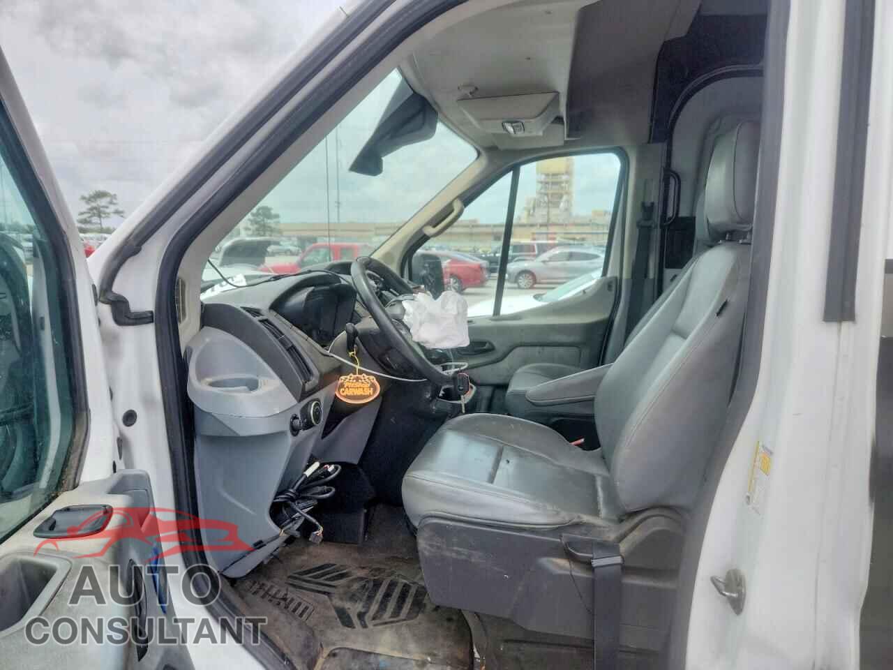 FORD TRANSIT 2016 - 1FTYE2CM5GKA40216