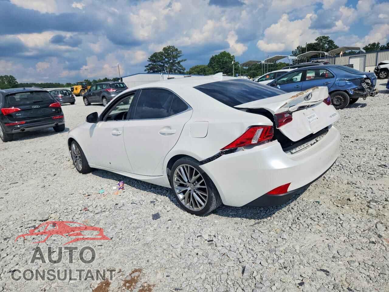 LEXUS IS 2016 - JTHBA1D21G5037738