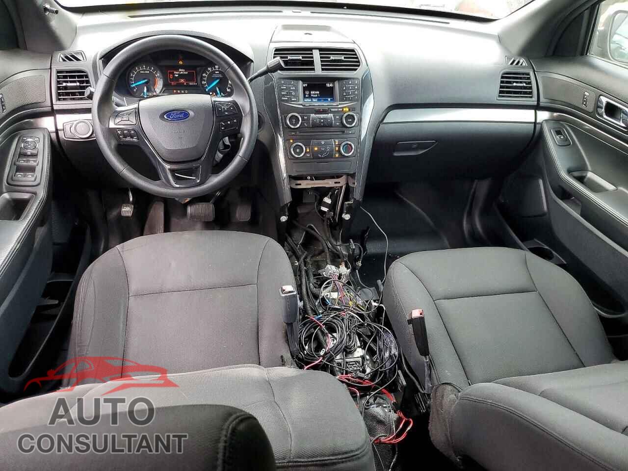 FORD EXPLORER 2018 - 1FM5K8AR4JGA72996