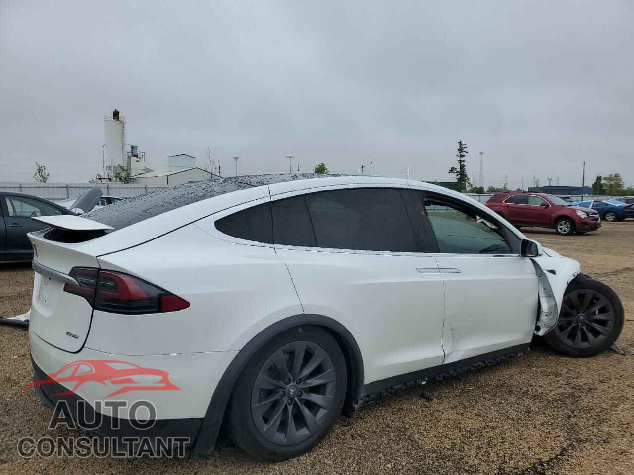 TESLA MODEL X 2018 - 5YJXCBE2XJF141026