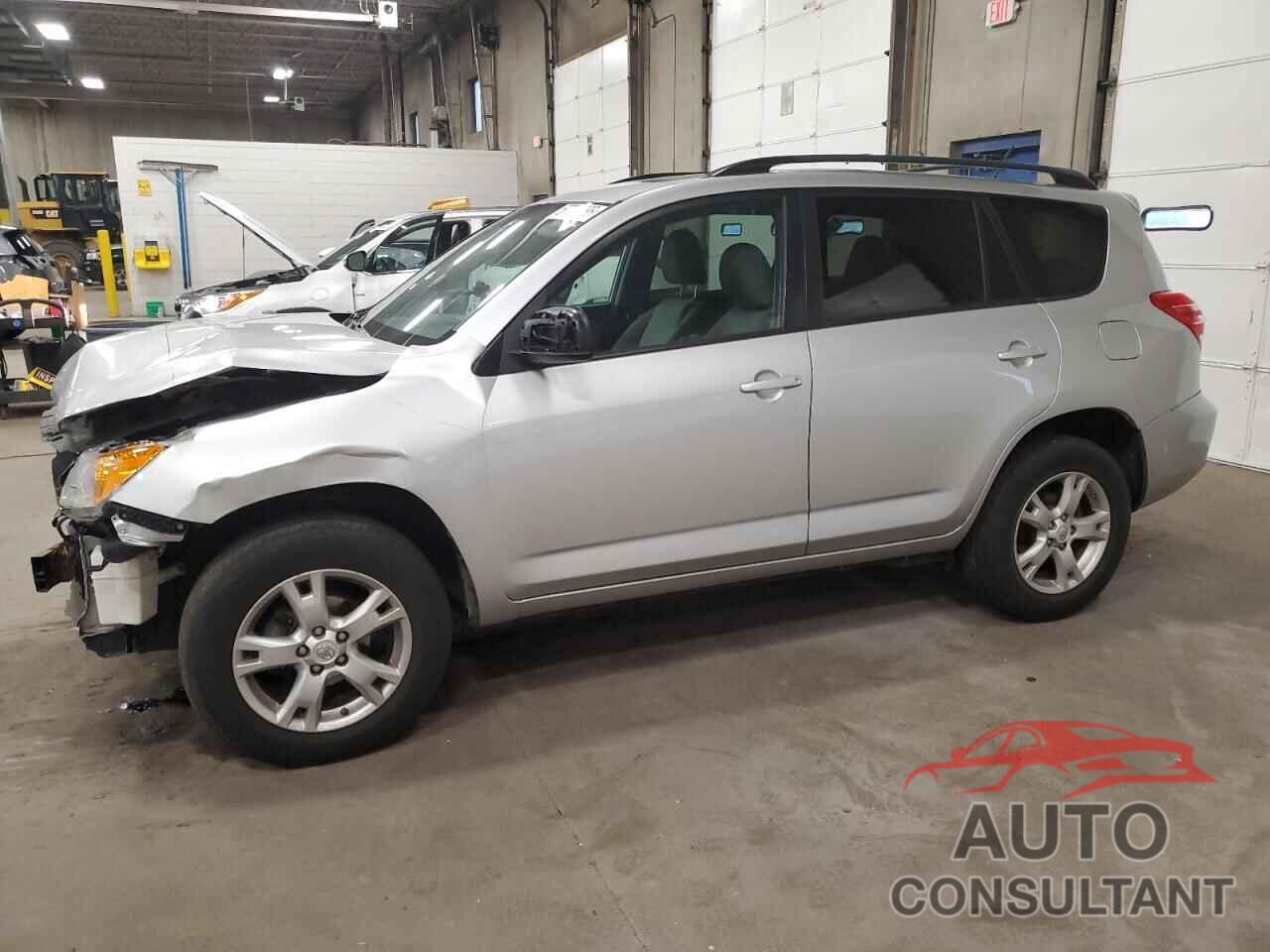 TOYOTA RAV4 2011 - 2T3BF4DV4BW150874