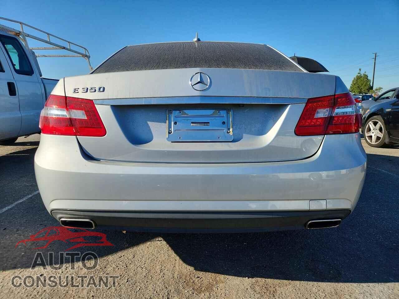 MERCEDES-BENZ E-CLASS 2010 - WDDHF5GB2AA143720