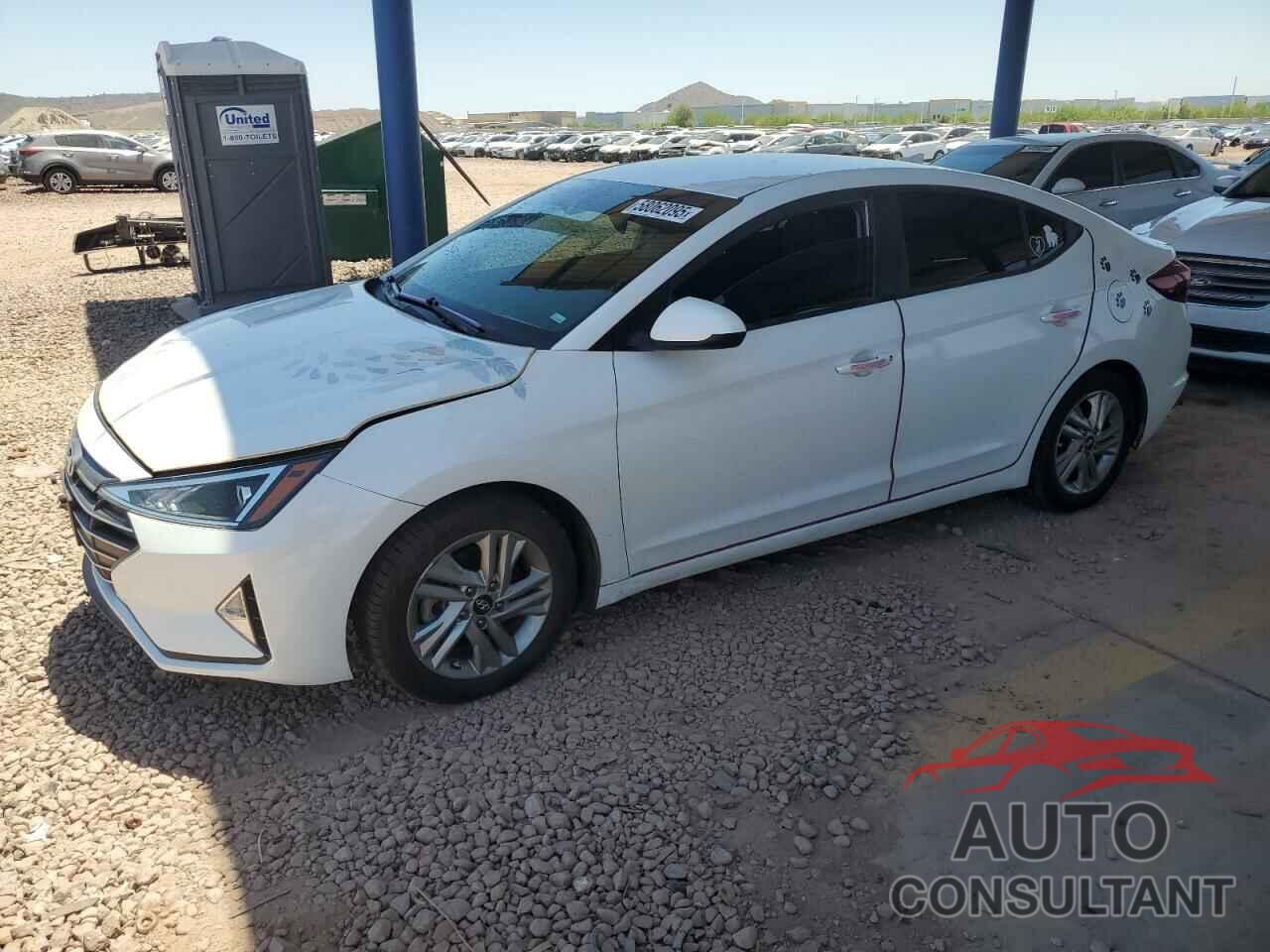 HYUNDAI ELANTRA 2020 - 5NPD84LF3LH578439