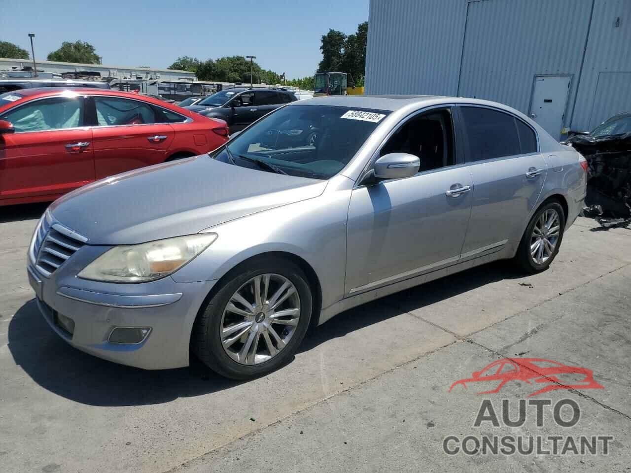 HYUNDAI GENESIS 2011 - KMHGC4DF8BU121281