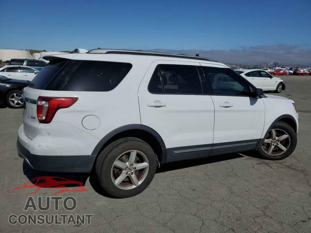 FORD EXPLORER 2017 - 1FM5K8D82HGC48313