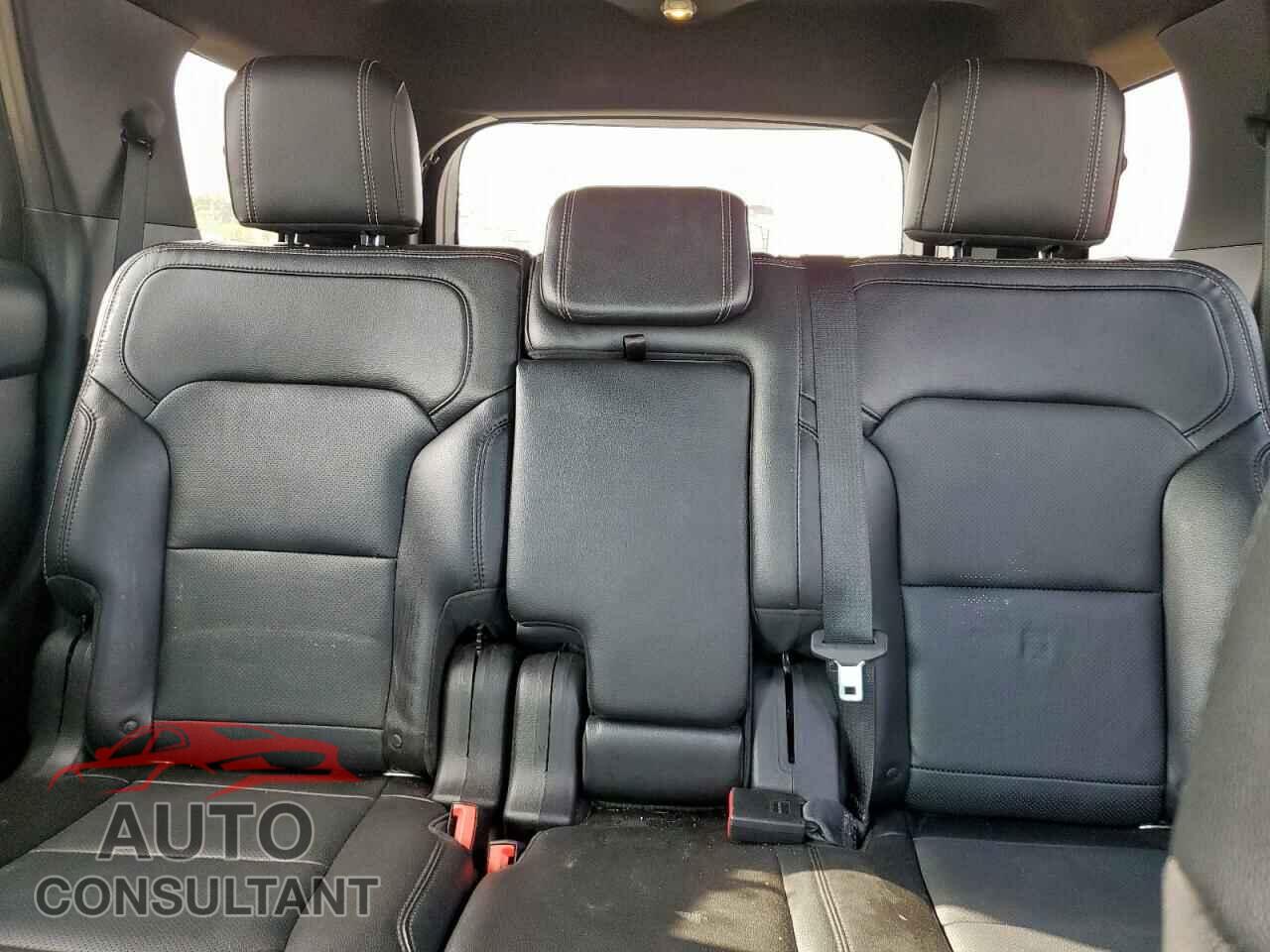 FORD EXPLORER 2017 - 1FM5K8F84HGA75679