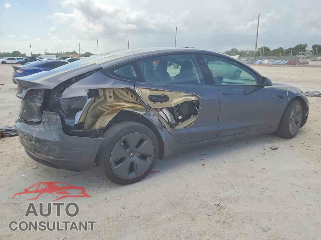 TESLA MODEL 3 2023 - 5YJ3E1EA9PF683950