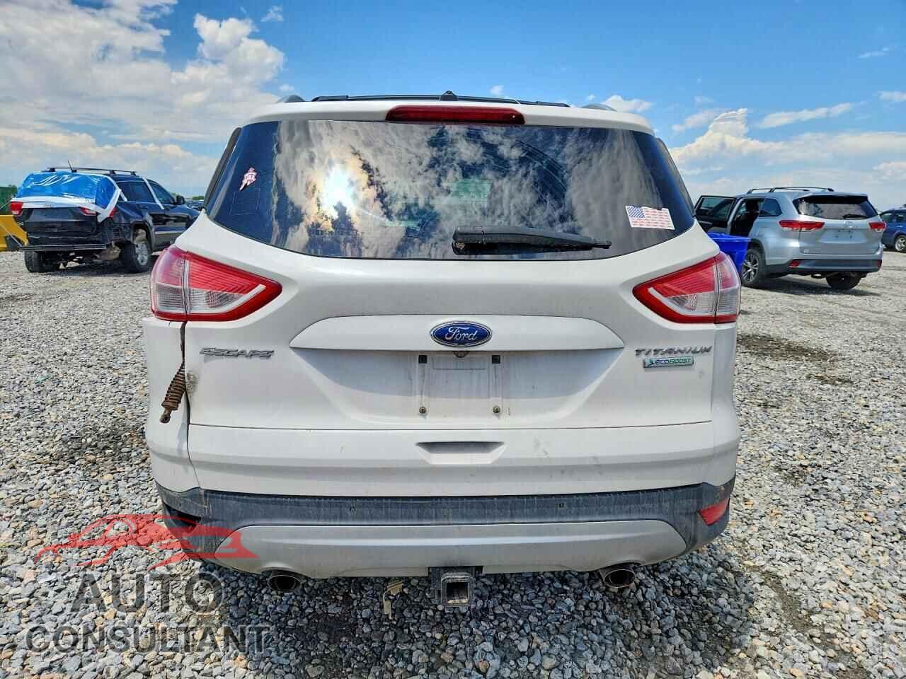 FORD ESCAPE 2013 - 1FMCU0J93DUD38159