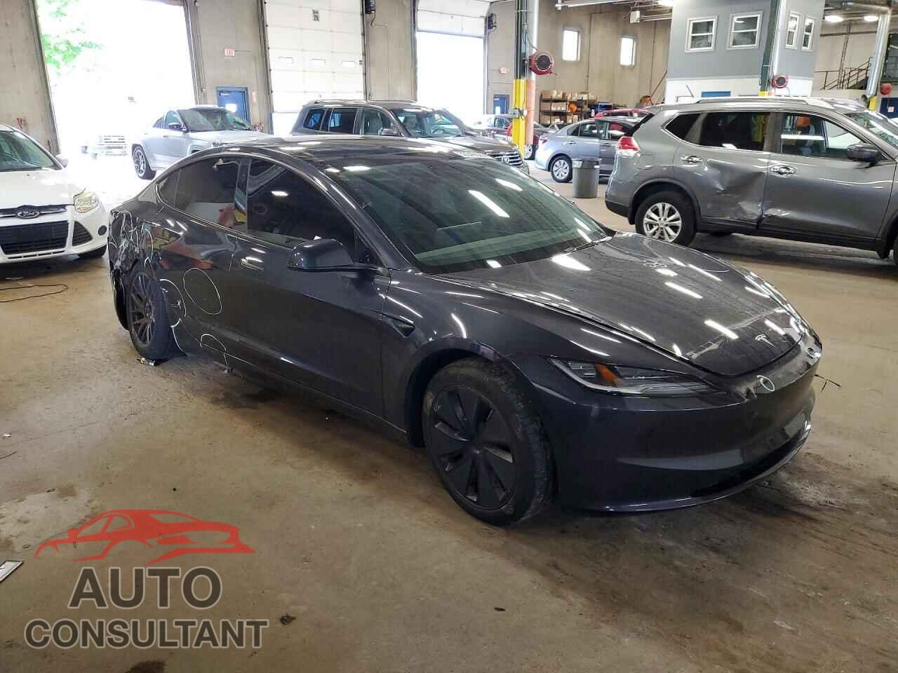 TESLA MODEL 3 2024 - 5YJ3E1EB4RF835399