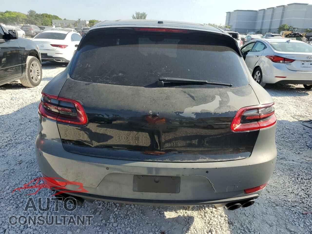 PORSCHE MACAN 2016 - WP1AB2A59GLB47963