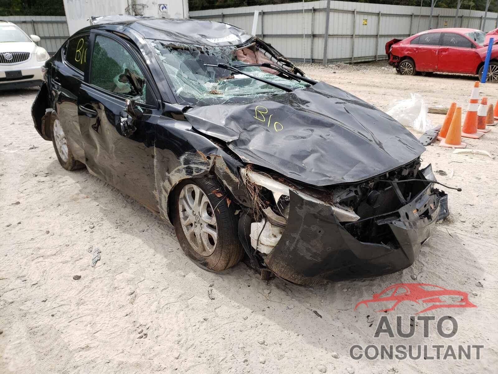 TOYOTA YARIS 2017 - 3MYDLBYV8HY191061