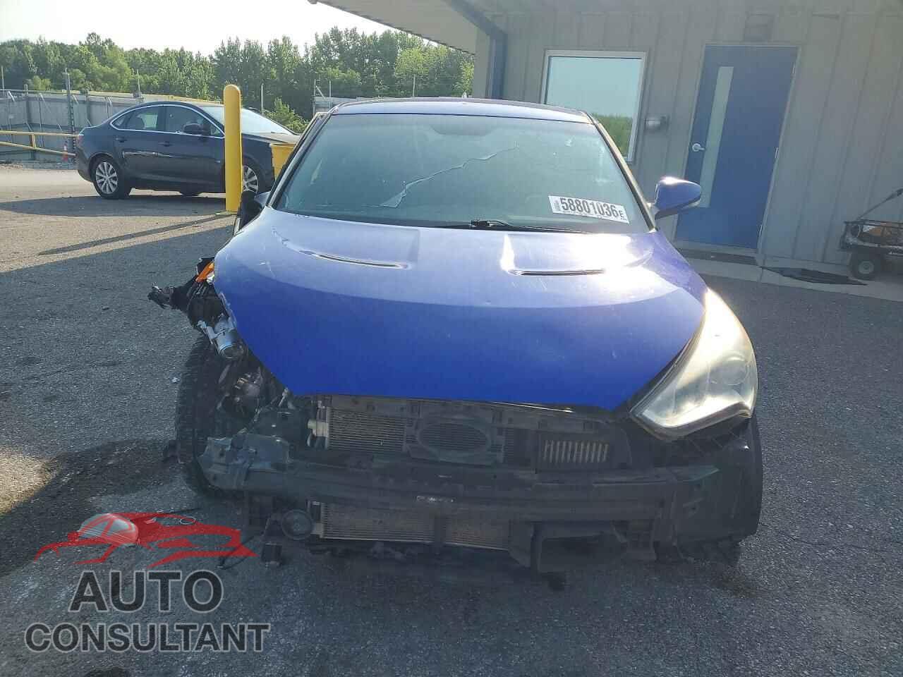 HYUNDAI VELOSTER 2013 - KMHTC6AE1DU143941