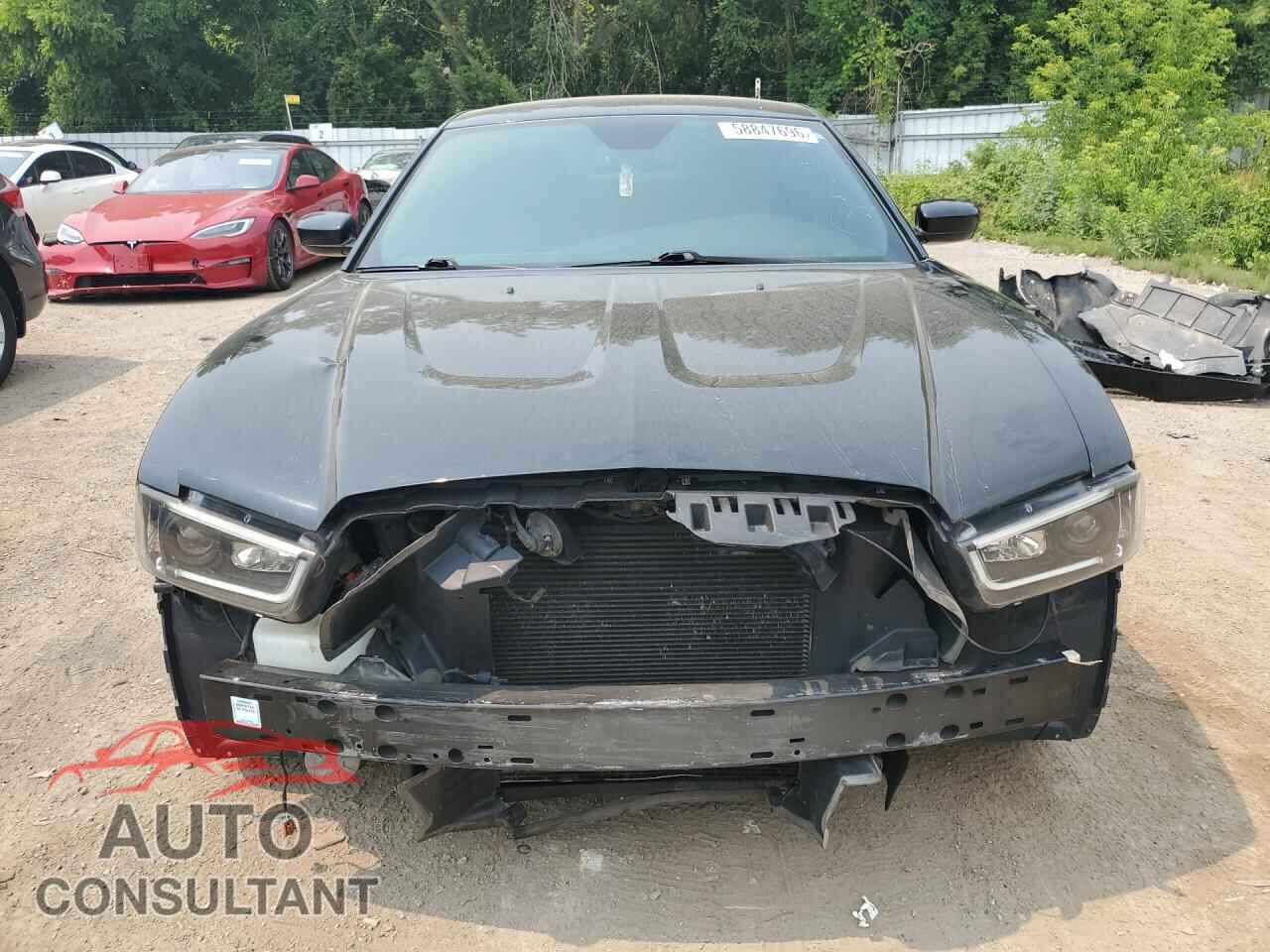 DODGE CHARGER 2013 - 2C3CDXHG0DH686056