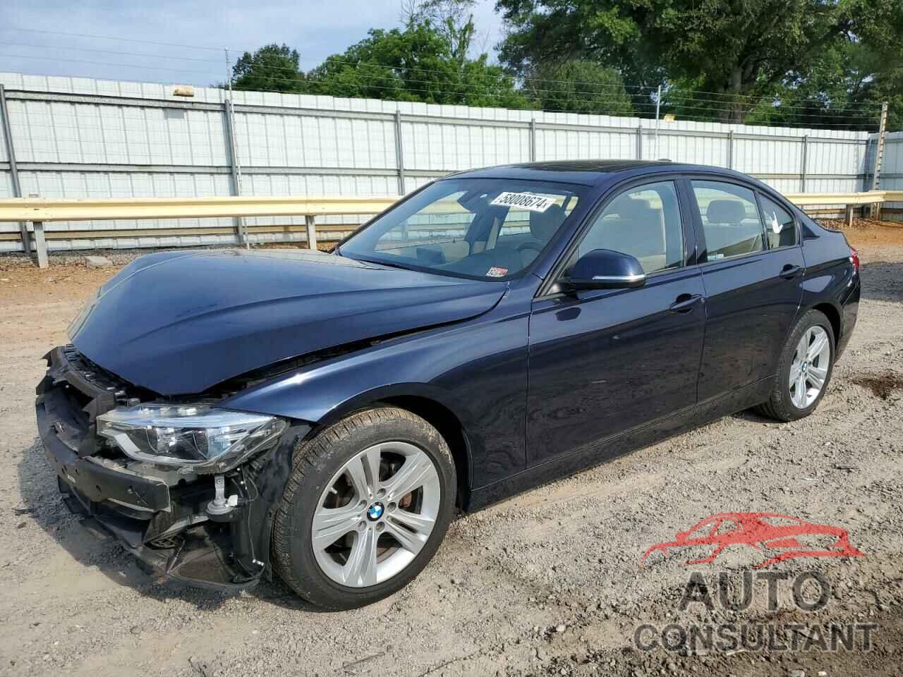 BMW 3 SERIES 2016 - WBA8E3G51GNU03115