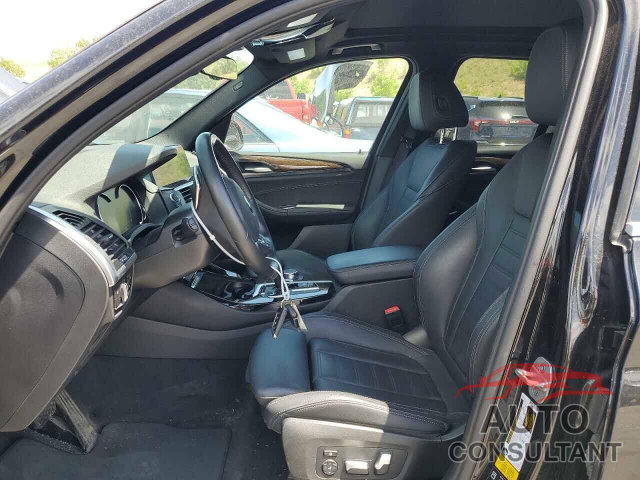 BMW X3 2018 - 5UXTR9C55JLD69470