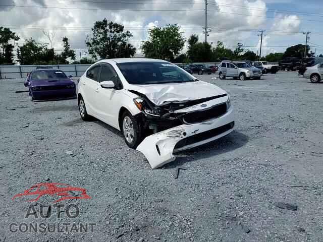 KIA FORTE 2018 - 3KPFL4A7XJE242579