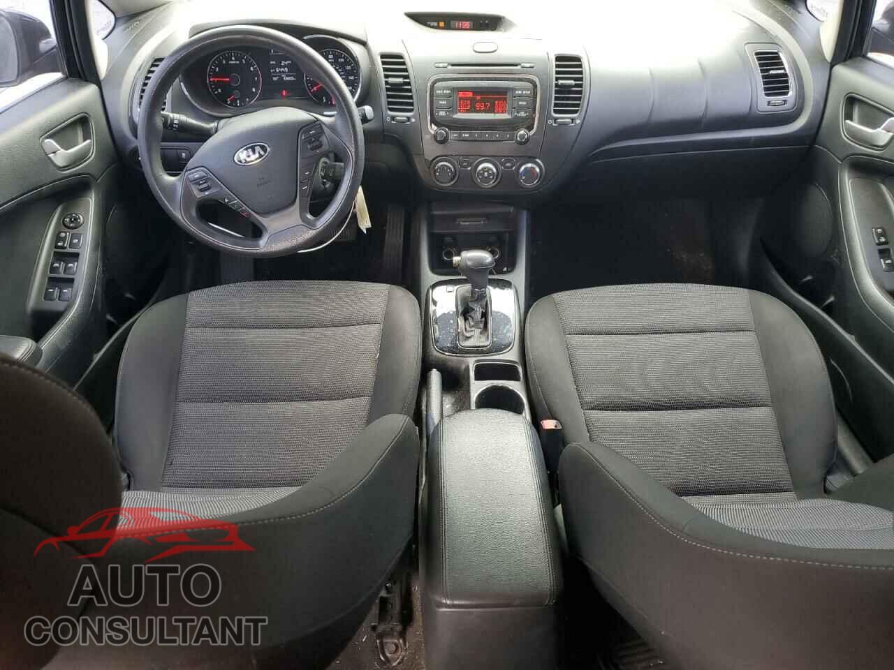 KIA FORTE 2017 - KNAFK5A83H5672099