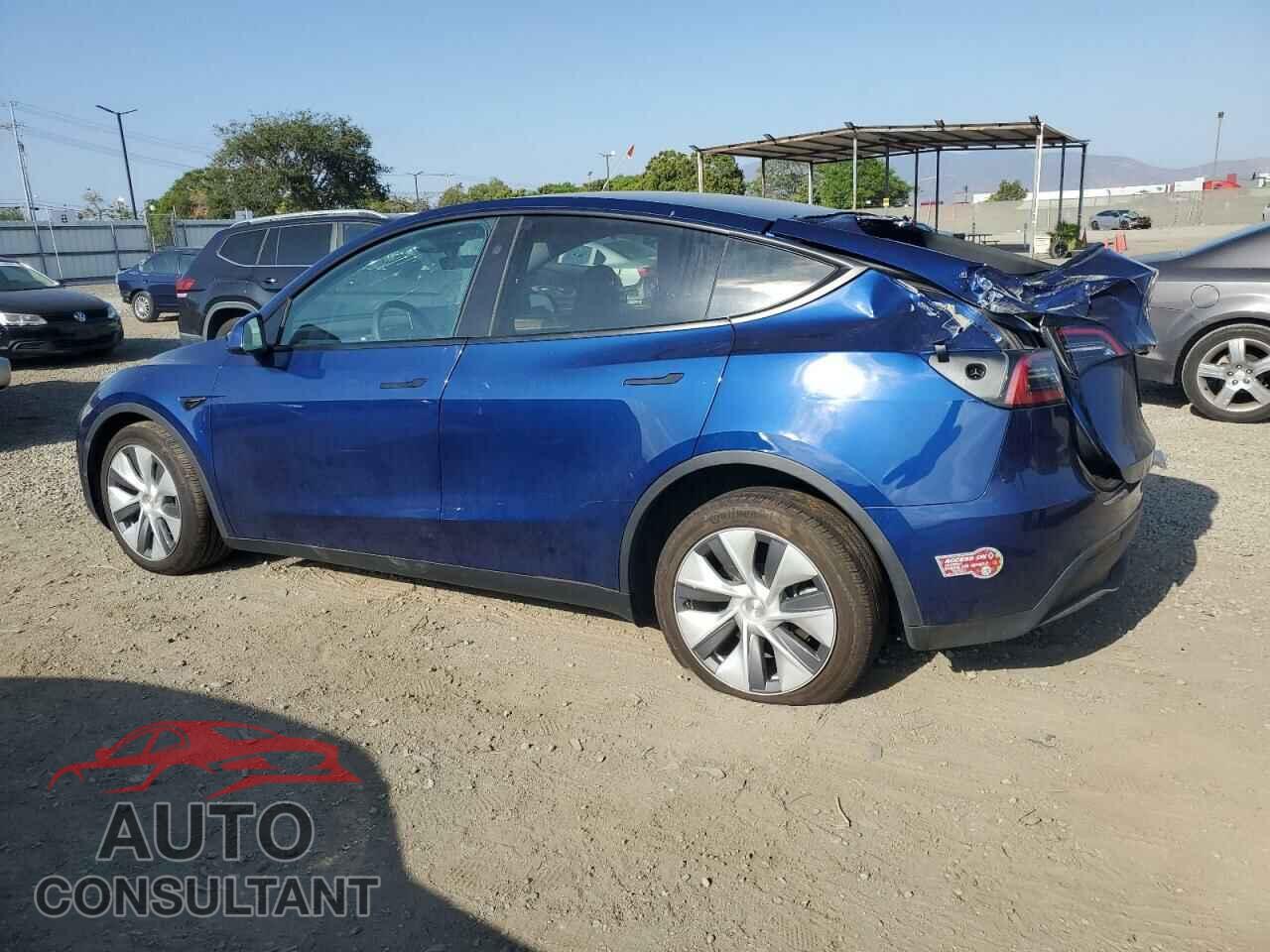 TESLA MODEL Y 2024 - 7SAYGDEEXRA223963