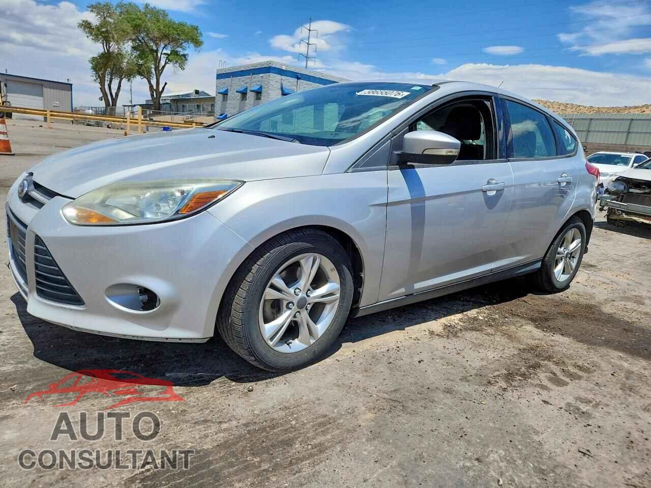 FORD FOCUS 2014 - 1FADP3K2XEL313596