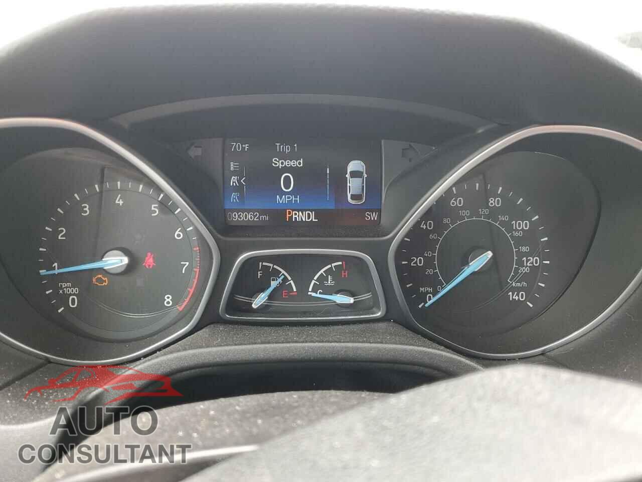 FORD FOCUS 2018 - 1FADP3F24JL287615