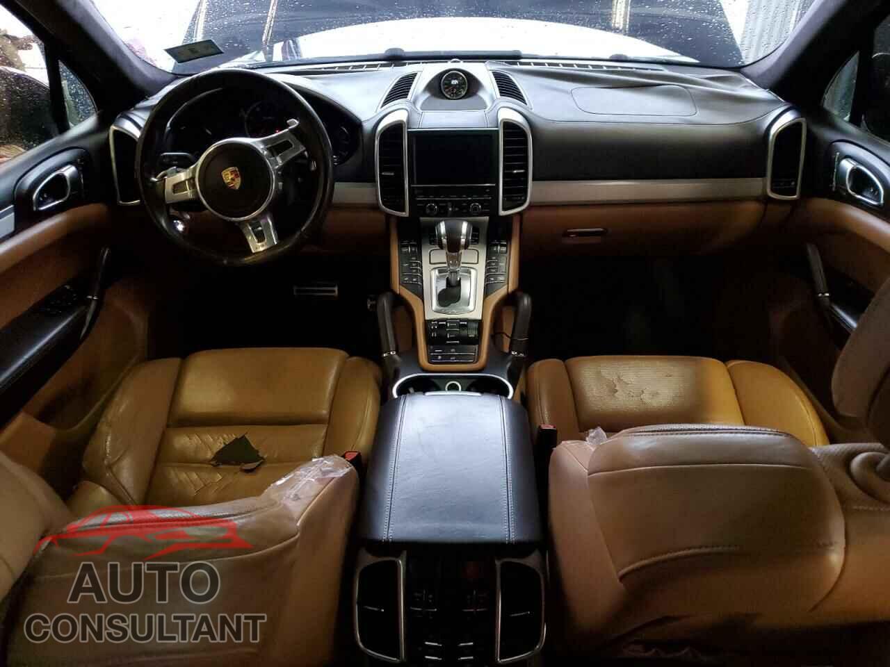 PORSCHE CAYENNE 2012 - WP1AC2A24CLA81660