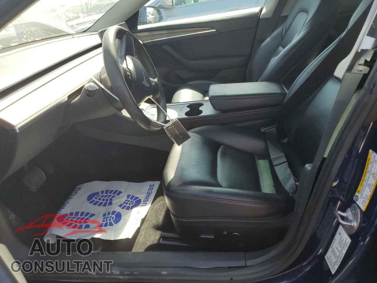 TESLA MODEL 3 2022 - 5YJ3E1EA2NF371613