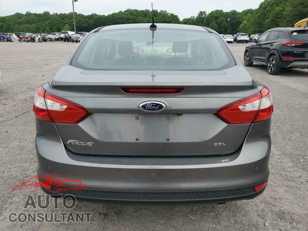 FORD FOCUS 2012 - 1FAHP3H26CL369637