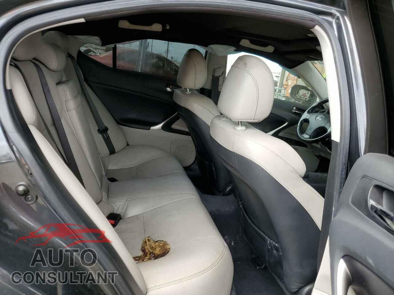 LEXUS IS 2009 - JTHBE262095021945