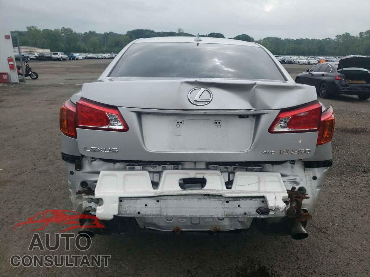 LEXUS IS 2010 - JTHCF5C24A5044351