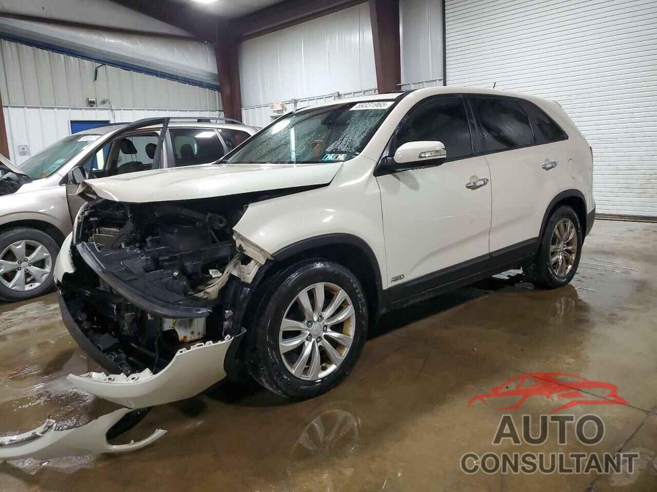KIA SORENTO 2011 - 5XYKUDA25BG027664