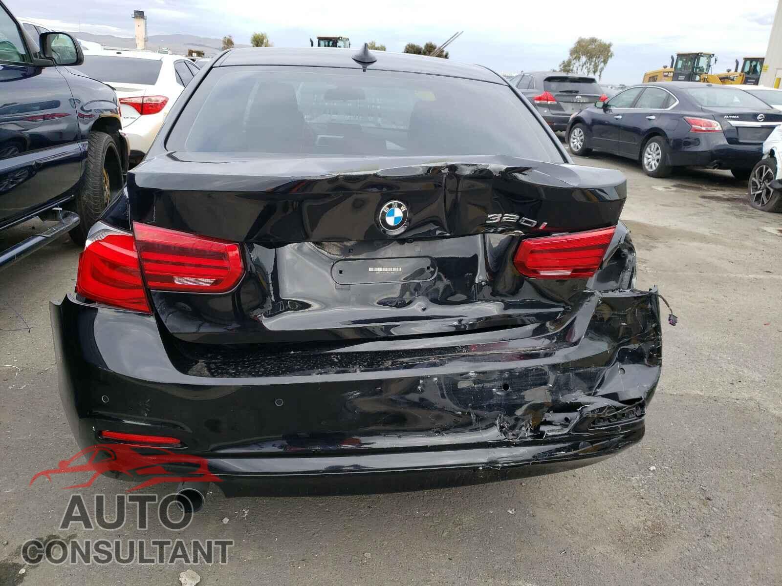 BMW 3 SERIES 2016 - WBA8E1G56GNU11067