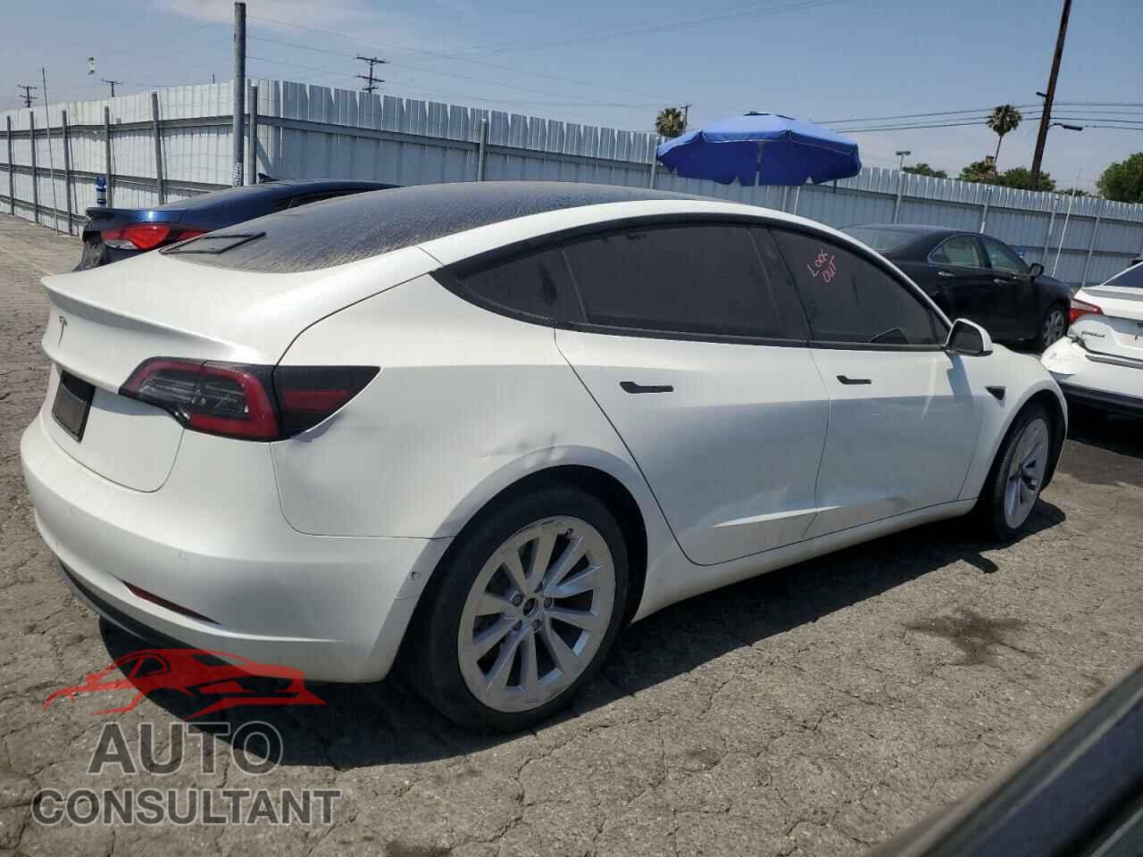 TESLA MODEL 3 2022 - 5YJ3E1EA7NF242556