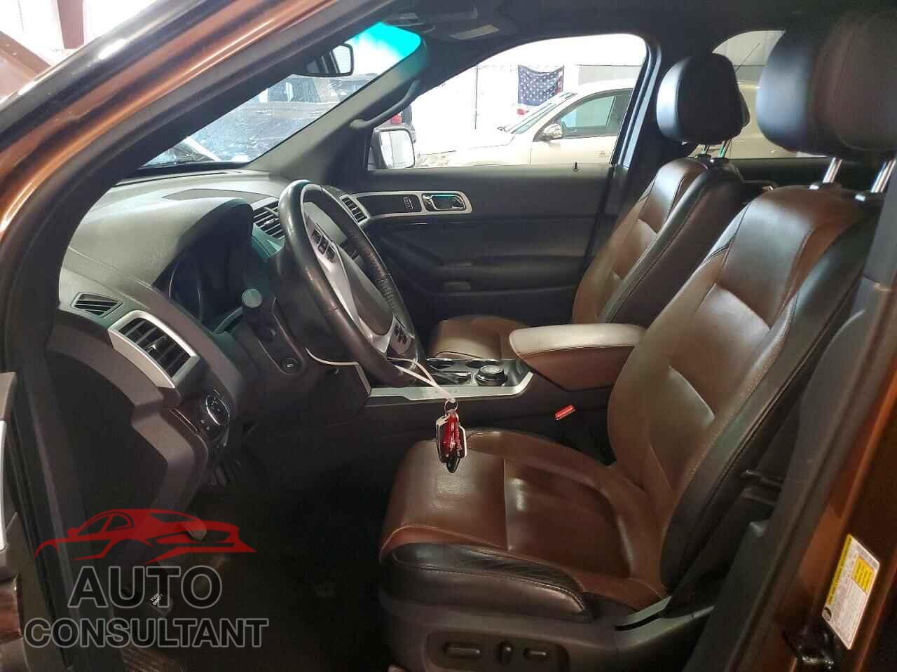 FORD EXPLORER 2011 - 1FMHK8F81BGA73084