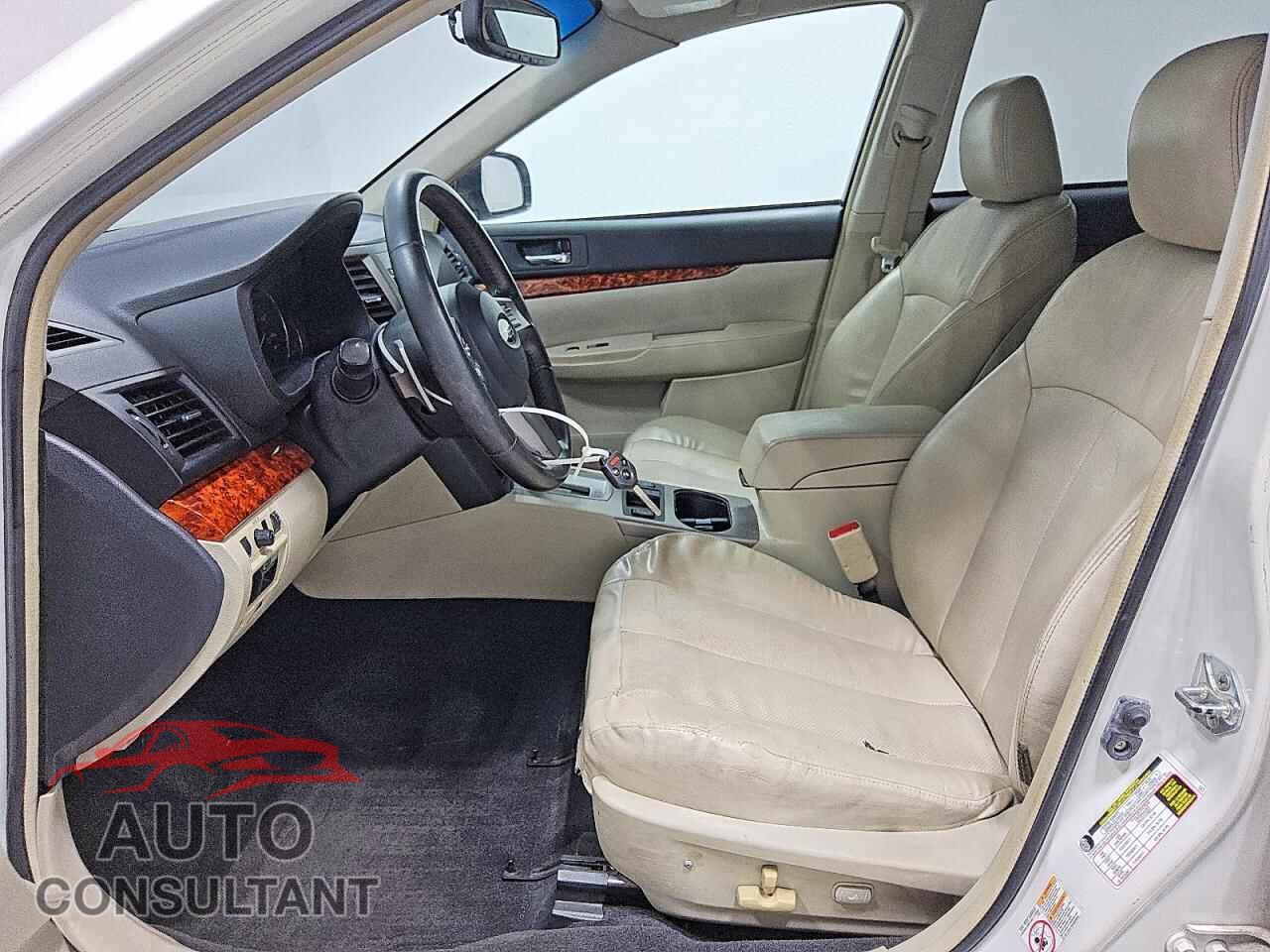 SUBARU OUTBACK 2011 - 4S4BRBKC4B3358751