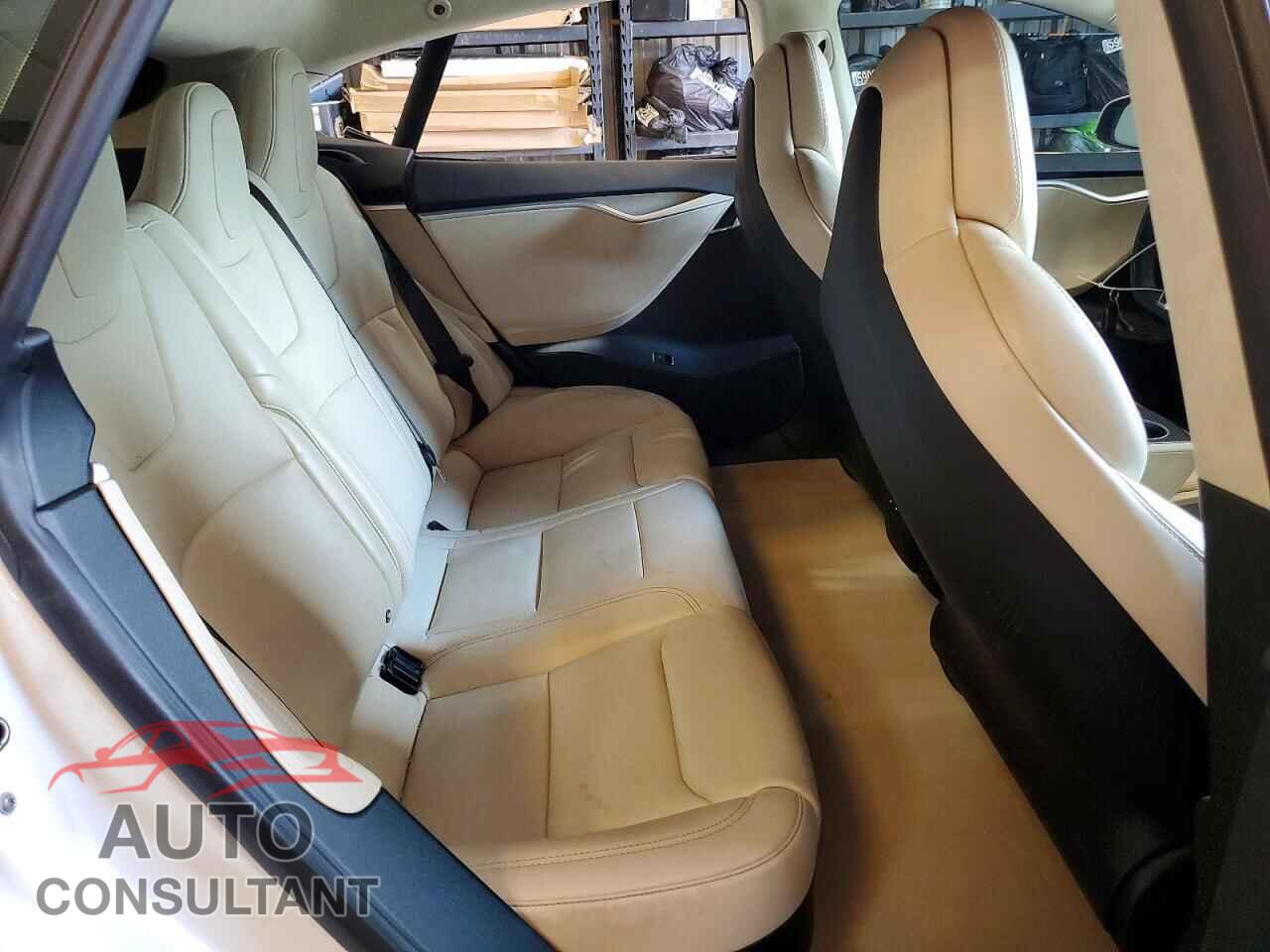 TESLA MODEL S 2017 - 5YJSA1E11HF225960