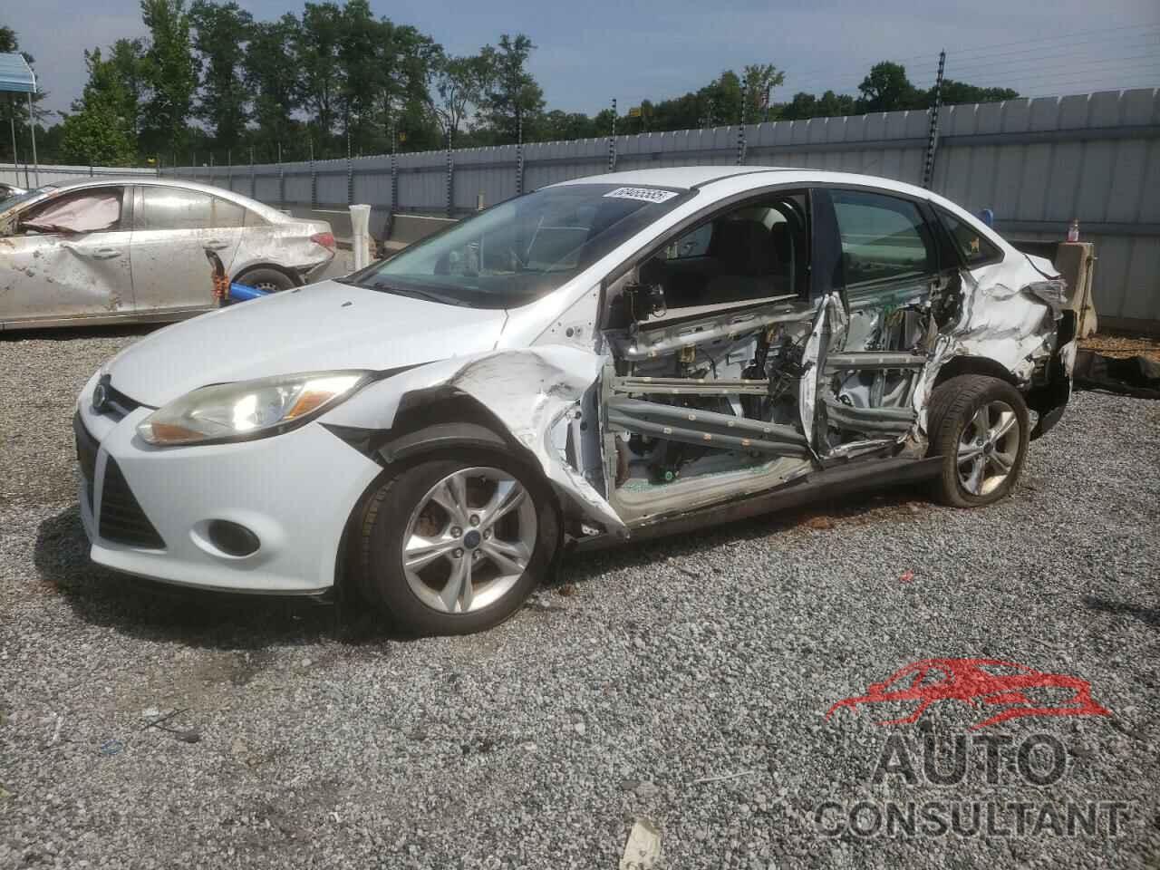 FORD FOCUS 2013 - 1FADP3F2XDL330858