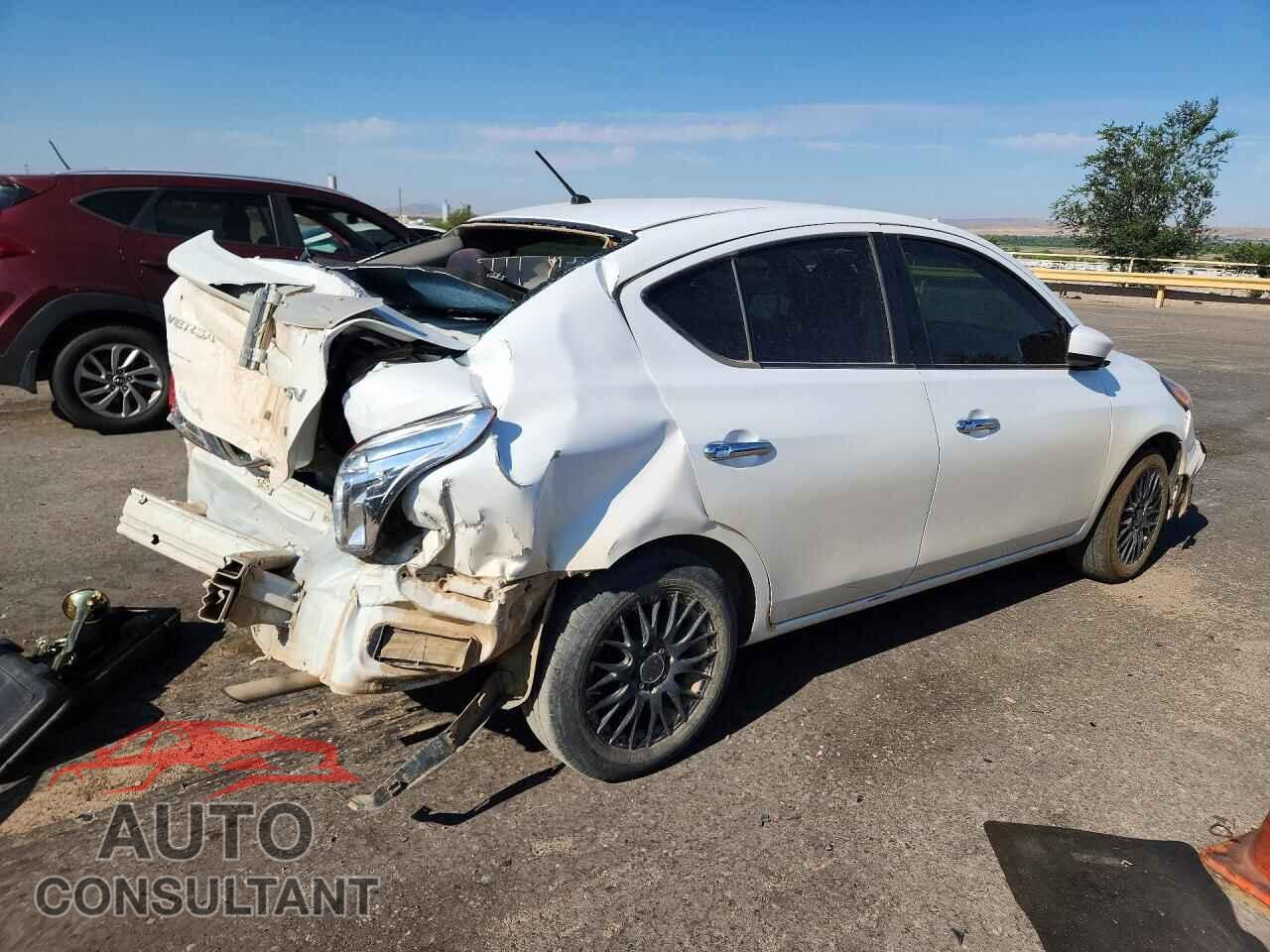 NISSAN VERSA 2016 - 3N1CN7AP8GL826128