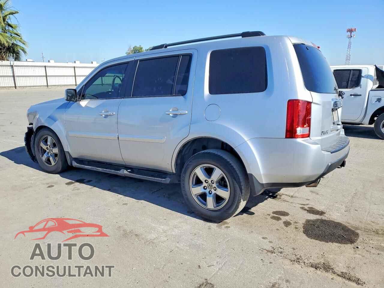 HONDA PILOT 2011 - 5FNYF4H7XBB086027