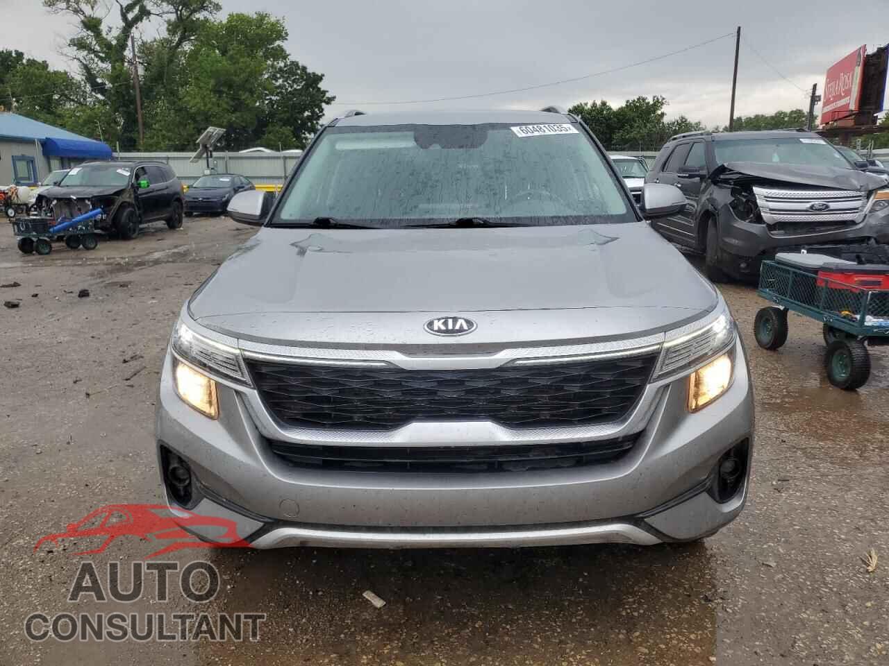 KIA SELTOS 2021 - KNDEU2AA9M7111785
