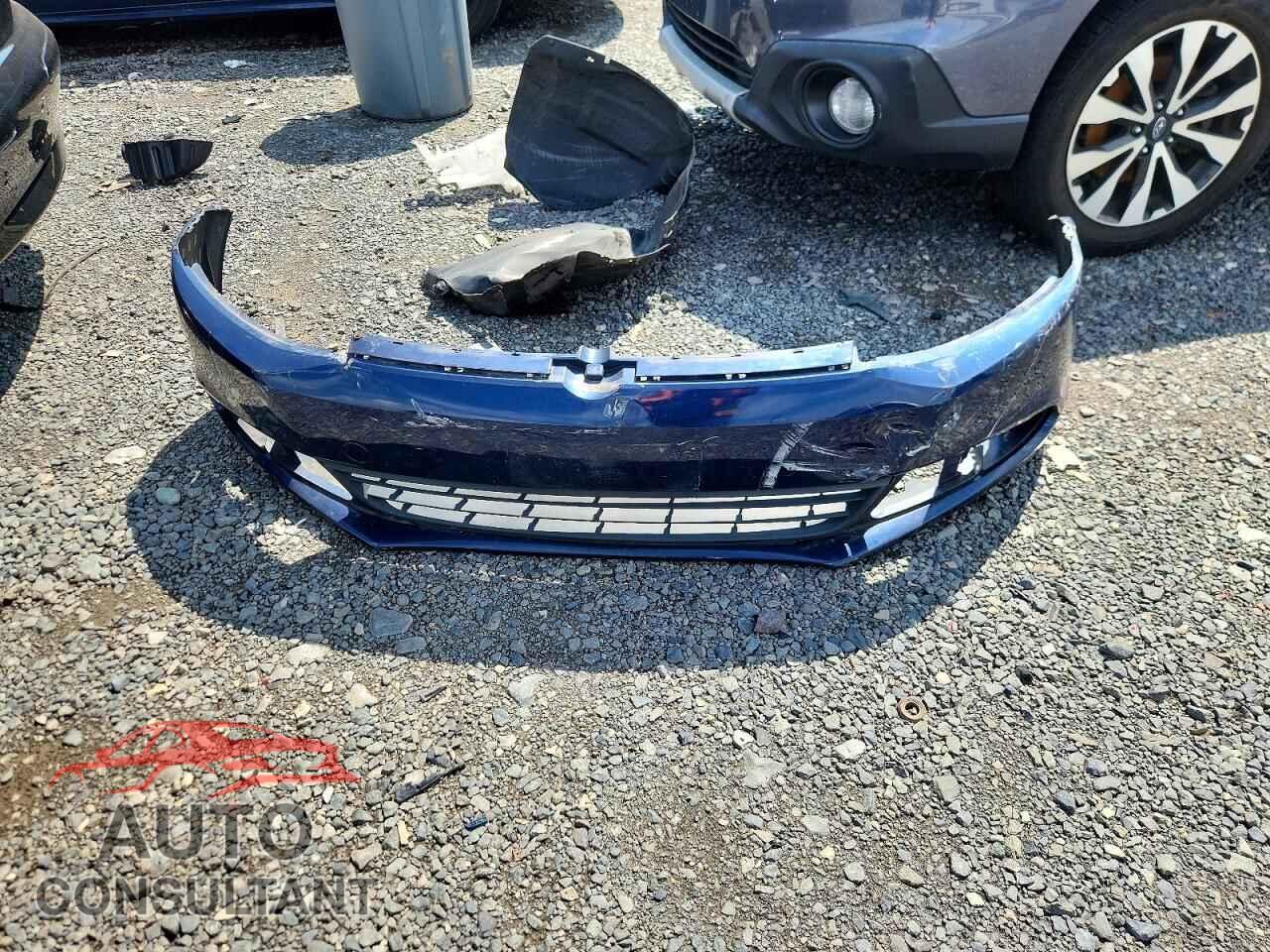 VOLKSWAGEN JETTA 2012 - 3VW1K7AJ7CM382900
