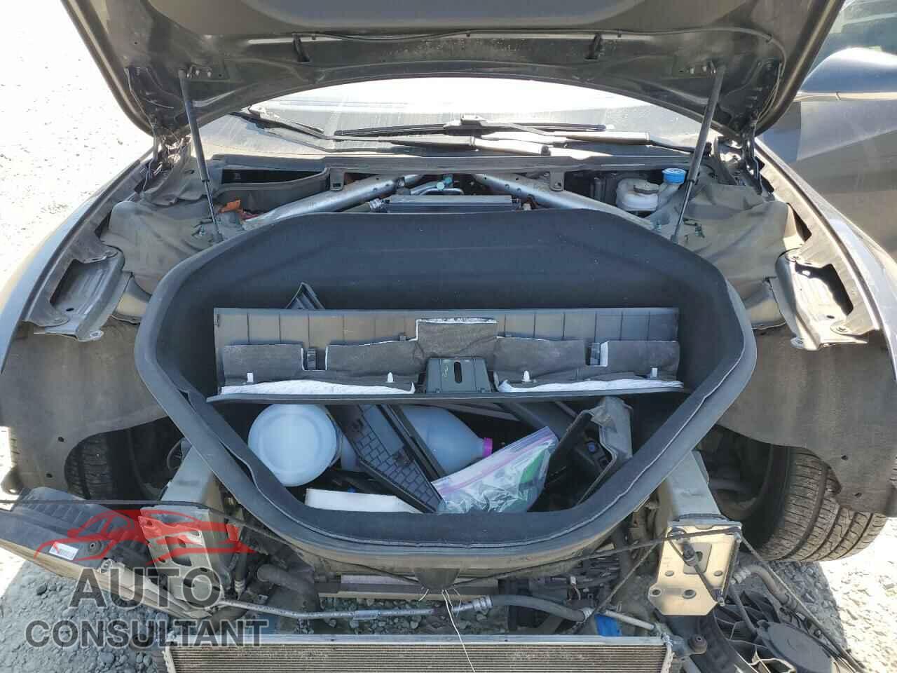 TESLA MODEL S 2015 - 5YJSA1E20FF113026