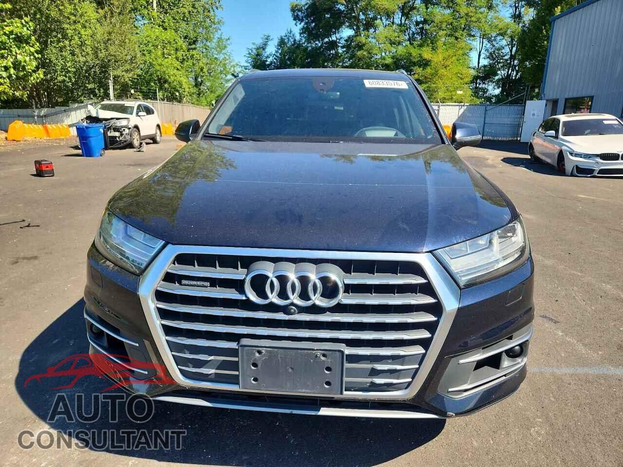 AUDI Q7 2017 - WA1VABF77HD007965