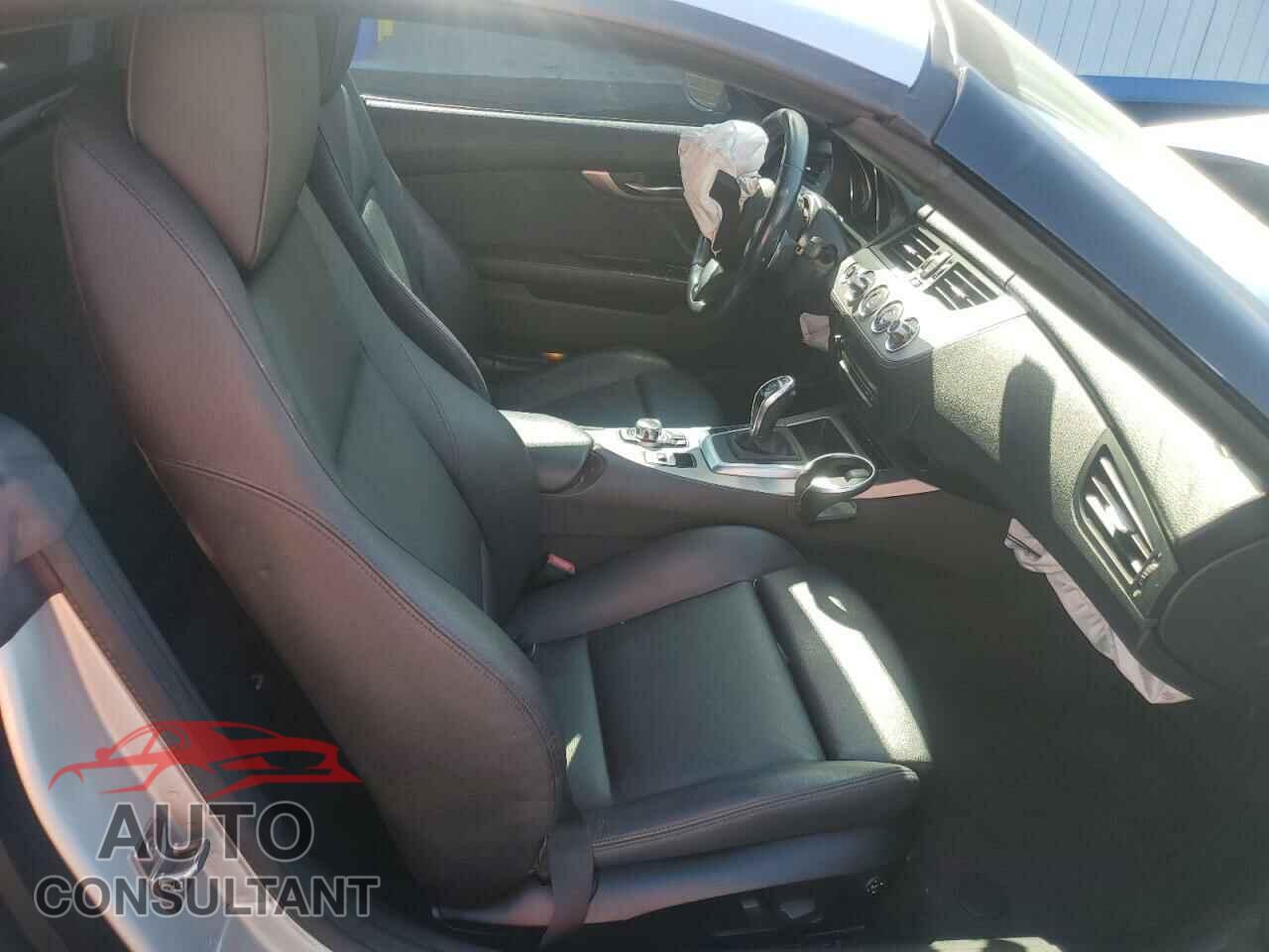 BMW Z4 2011 - WBALM1C54BE633439