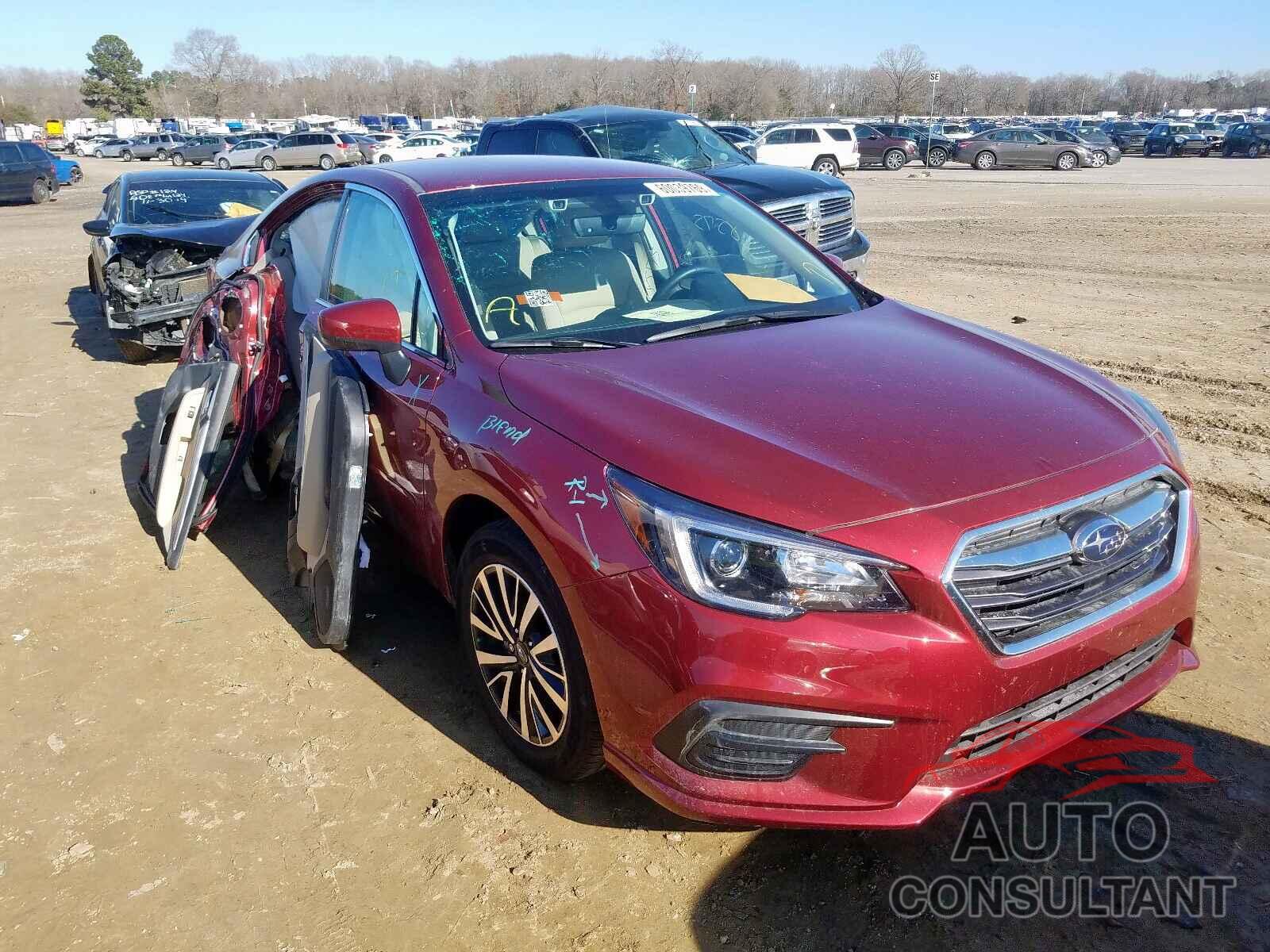 SUBARU LEGACY 2019 - 4S3BNAF62K3029738