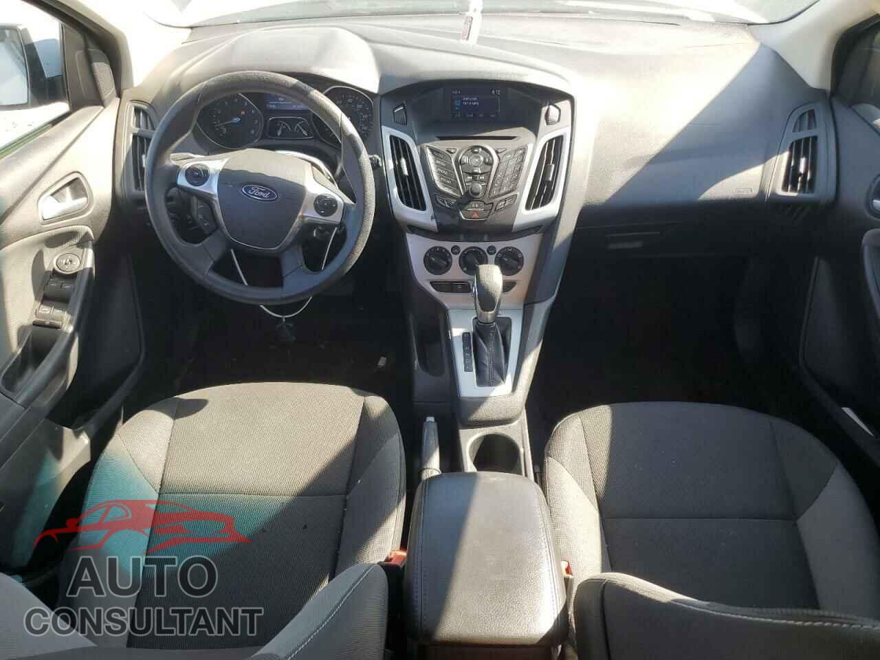 FORD FOCUS 2014 - 1FADP3K26EL458876